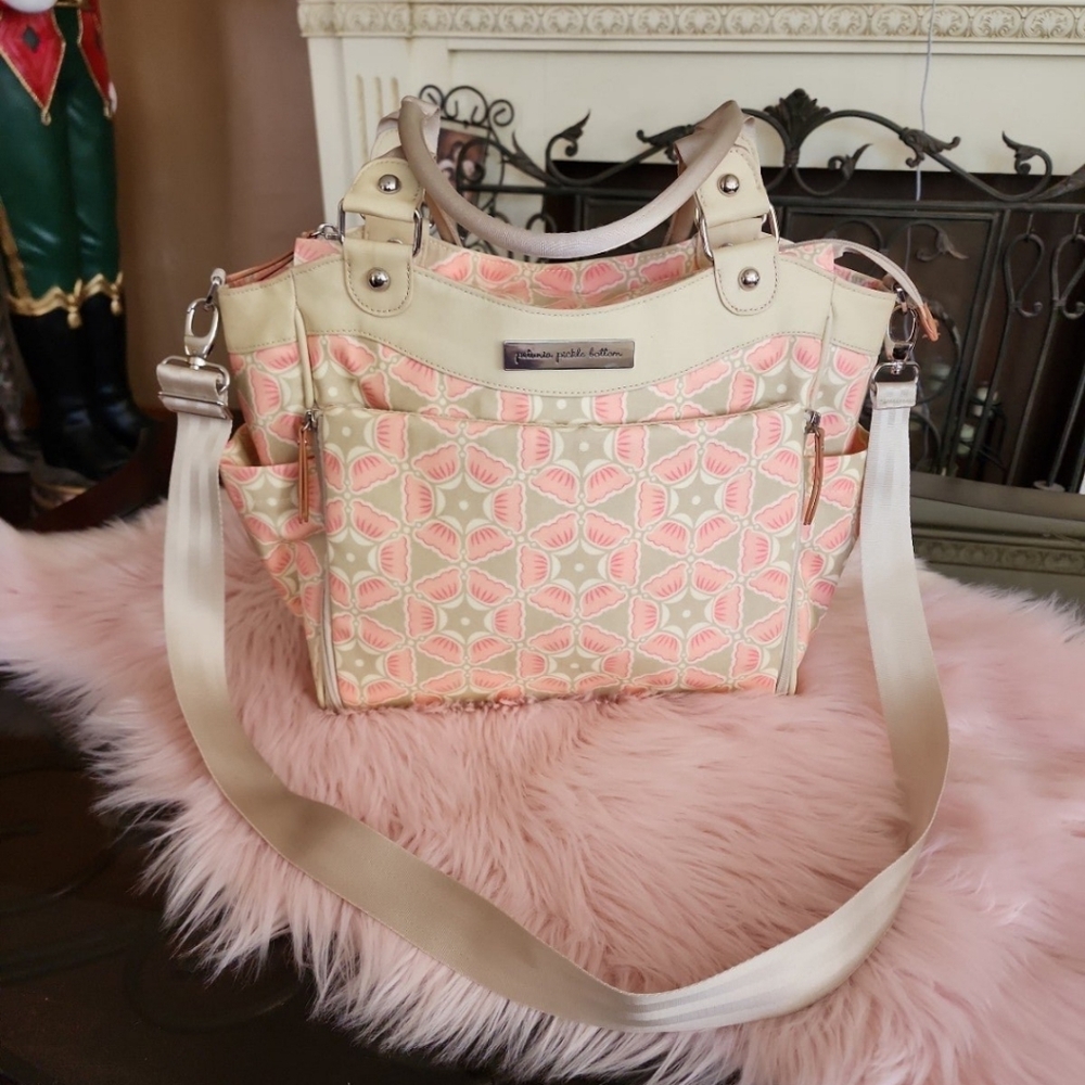 Petunia Pickle Bottom City Carryall-Blooming Brixham Diaper Bag